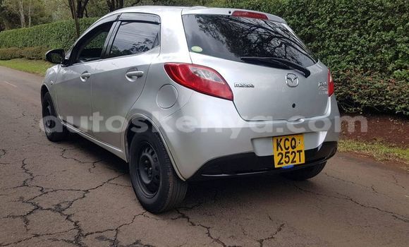 Nunua Ilio tumika Mazda Demio Fedha Gari ndani ya Nairobi nchini Nairobi Nunua Ilio tumika Mazda Demio Fedha Gari ndani ya Nairobi nchini Nairobi