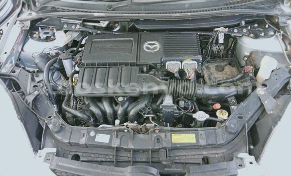 Nunua Ilio tumika Mazda Demio Bluu Gari ndani ya Nairobi nchini Nairobi Nunua Ilio tumika Mazda Demio Bluu Gari ndani ya Nairobi nchini Nairobi