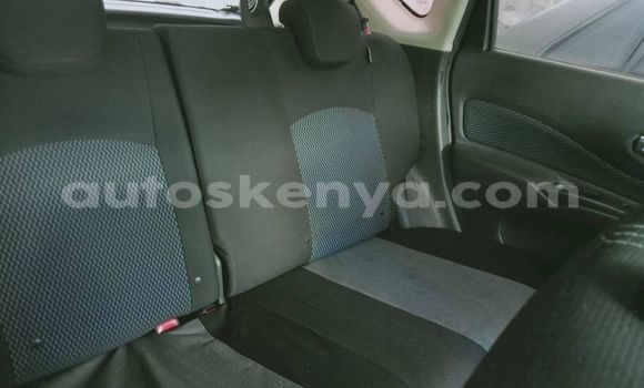 Nunua Ilio tumika Nissan Note Nyeusi Gari ndani ya Nairobi nchini Nairobi Nunua Ilio tumika Nissan Note Nyeusi Gari ndani ya Nairobi nchini Nairobi