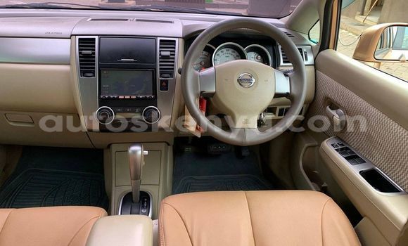 Nunua Ilio tumika Nissan tiida Brown Gari ndani ya Nairobi nchini Nairobi Nunua Ilio tumika Nissan tiida Brown Gari ndani ya Nairobi nchini Nairobi