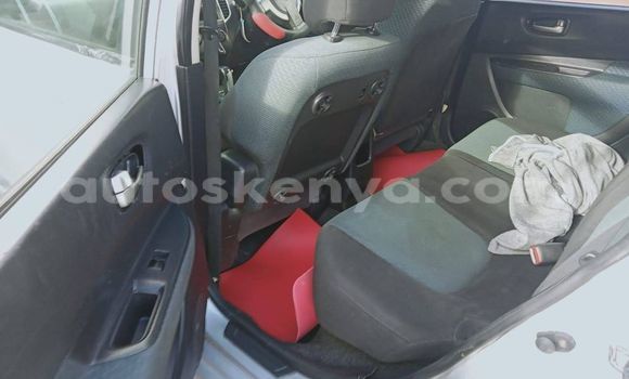 Nunua Ilio tumika Nissan Wingroad Fedha Gari ndani ya Nairobi nchini Nairobi Nunua Ilio tumika Nissan Wingroad Fedha Gari ndani ya Nairobi nchini Nairobi