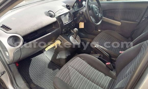 Nunua Ilio tumika Mazda Demio Fedha Gari ndani ya Nairobi nchini Nairobi Nunua Ilio tumika Mazda Demio Fedha Gari ndani ya Nairobi nchini Nairobi