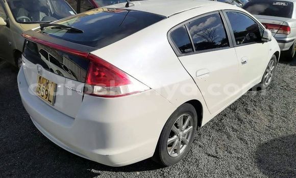Nunua Ilio tumika Honda Insight Nyeupe Gari ndani ya Nairobi nchini Nairobi Nunua Ilio tumika Honda Insight Nyeupe Gari ndani ya Nairobi nchini Nairobi