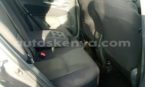 Nunua Ilio tumika Nissan Serena Nyekundu Gari ndani ya Nairobi nchini Nairobi Nunua Ilio tumika Nissan Serena Nyekundu Gari ndani ya Nairobi nchini Nairobi
