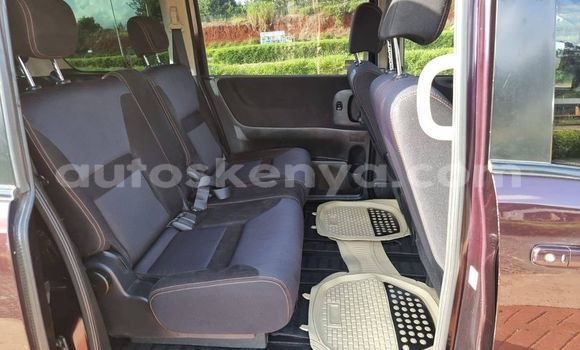 Nunua Ilio tumika Nissan Serena Nyekundu Gari ndani ya Nairobi nchini Nairobi Nunua Ilio tumika Nissan Serena Nyekundu Gari ndani ya Nairobi nchini Nairobi