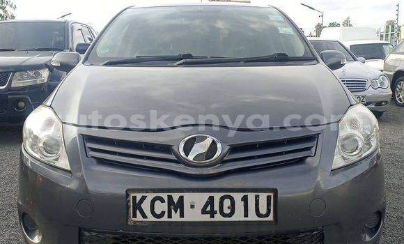 Nunua Ilio tumika Toyota Auris Nyeusi Gari ndani ya Nairobi nchini Nairobi