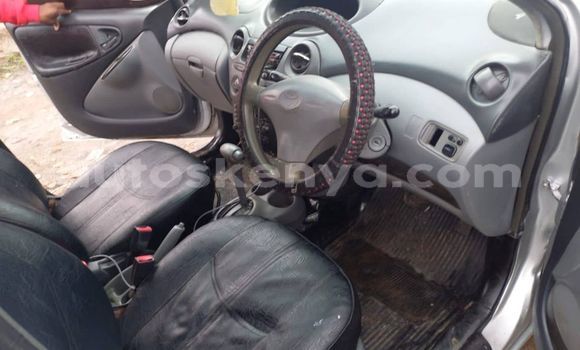 Nunua Ilio tumika Toyota Vitz Fedha Gari ndani ya Nairobi nchini Nairobi Nunua Ilio tumika Toyota Vitz Fedha Gari ndani ya Nairobi nchini Nairobi