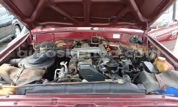 Nunua Ilio tumika Toyota Land Cruiser Nyekundu Gari ndani ya Nairobi nchini Nairobi Nunua Ilio tumika Toyota Land Cruiser Nyekundu Gari ndani ya Nairobi nchini Nairobi