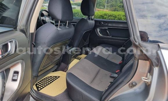 Nunua Ilio tumika Subaru Legacy Fedha Gari ndani ya Nairobi nchini Nairobi Nunua Ilio tumika Subaru Legacy Fedha Gari ndani ya Nairobi nchini Nairobi