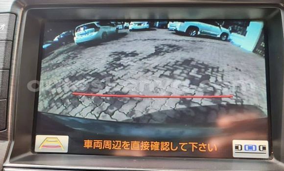 Nunua Ilio tumika Toyota Crown Bluu Gari ndani ya Nairobi nchini Nairobi Nunua Ilio tumika Toyota Crown Bluu Gari ndani ya Nairobi nchini Nairobi