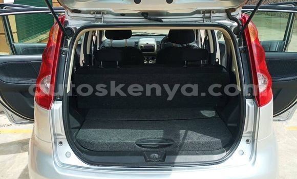 Nunua Ilio tumika Nissan Note Fedha Gari ndani ya Nairobi nchini Nairobi Nunua Ilio tumika Nissan Note Fedha Gari ndani ya Nairobi nchini Nairobi