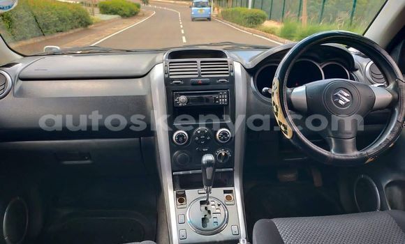 Nunua Ilio tumika Suzuki Escudo Fedha Gari ndani ya Nairobi nchini Nairobi Nunua Ilio tumika Suzuki Escudo Fedha Gari ndani ya Nairobi nchini Nairobi