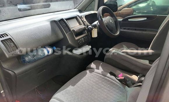 Nunua Ilio tumika Nissan Serena Nyingine Gari ndani ya Nairobi nchini Nairobi Nunua Ilio tumika Nissan Serena Nyingine Gari ndani ya Nairobi nchini Nairobi