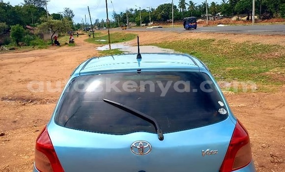 Buy Used Toyota Vitz Blue Car in Nairobi in Nairobi Buy Used Toyota Vitz Blue Car in Nairobi in Nairobi