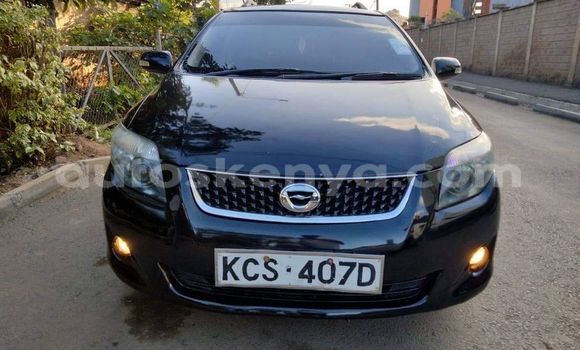 Oofamaa Toyota Fielder Black Makiinaa iti Nairobi keessatti Nairobi keessatti
