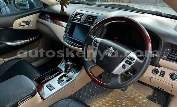 Buy Used Toyota Crown Silver Car in Nairobi in Nairobi Buy Used Toyota Crown Silver Car in Nairobi in Nairobi