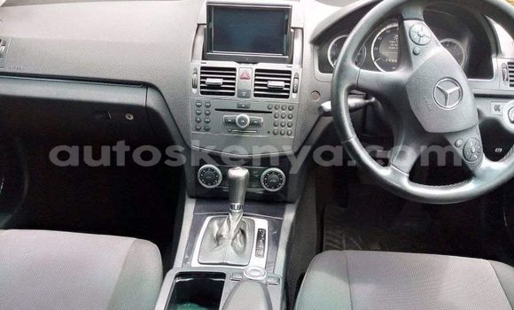 Oofamaa Mercedes‒Benz C–Class Black Makiinaa iti Nairobi keessatti Nairobi keessatti Oofamaa Mercedes‒Benz C–Class Black Makiinaa iti Nairobi keessatti Nairobi keessatti