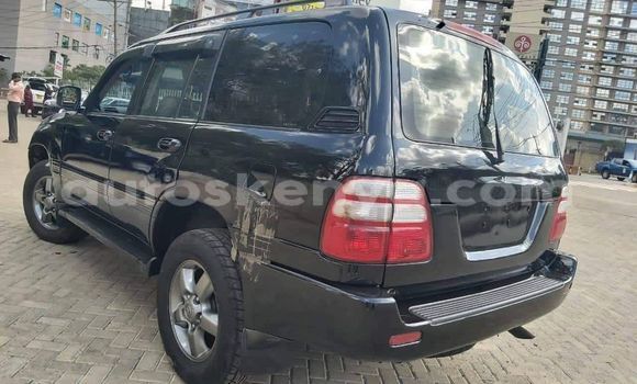 Nunua Ilio tumika Toyota Land Cruiser Nyeusi Gari ndani ya Nairobi nchini Nairobi