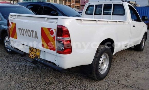 Buy Used Toyota Hilux White Car in Nairobi in Nairobi Buy Used Toyota Hilux White Car in Nairobi in Nairobi