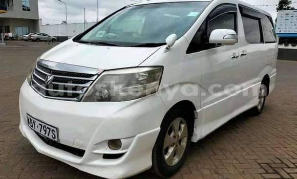 Oofamaa Toyota Alphard White Makiinaa iti Nairobi keessatti Nairobi keessatti
