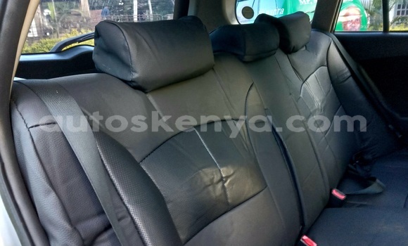 Nunua Ilio tumika Toyota Fielder Fedha Gari ndani ya Kiambu nchini Kati Kenya Nunua Ilio tumika Toyota Fielder Fedha Gari ndani ya Kiambu nchini Kati Kenya