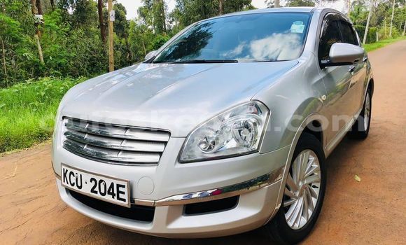 Oofamaa Nissan Dualis Silver Makiinaa iti Nairobi keessatti Nairobi keessatti Oofamaa Nissan Dualis Silver Makiinaa iti Nairobi keessatti Nairobi keessatti