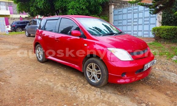 Buy Used Toyota IST Red Car in Nairobi in Nairobi
