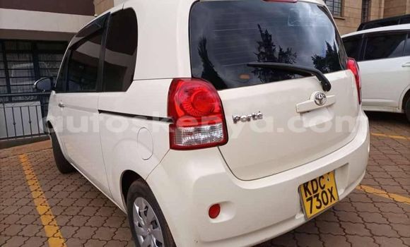 Oofamaa Toyota Porte White Makiinaa iti Nairobi keessatti Nairobi keessatti Oofamaa Toyota Porte White Makiinaa iti Nairobi keessatti Nairobi keessatti