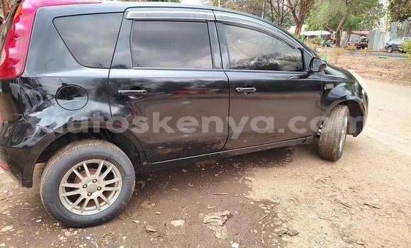 Nunua Ilio tumika Nissan Note Nyeusi Gari ndani ya Nairobi nchini Nairobi