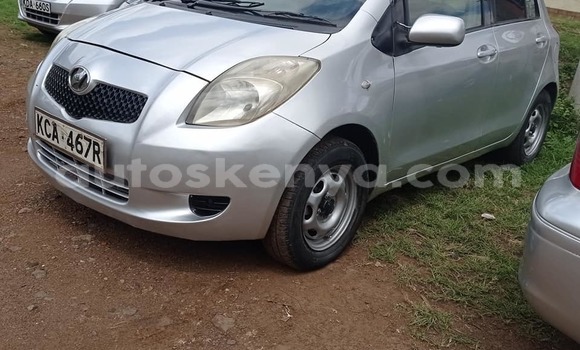Oofamaa Toyota Vitz Silver Makiinaa iti Nairobi keessatti Nairobi keessatti Oofamaa Toyota Vitz Silver Makiinaa iti Nairobi keessatti Nairobi keessatti