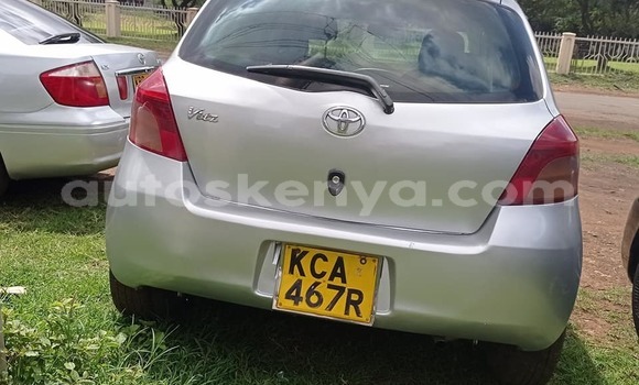 Oofamaa Toyota Vitz Silver Makiinaa iti Nairobi keessatti Nairobi keessatti Oofamaa Toyota Vitz Silver Makiinaa iti Nairobi keessatti Nairobi keessatti
