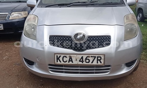 Oofamaa Toyota Vitz Silver Makiinaa iti Nairobi keessatti Nairobi keessatti Oofamaa Toyota Vitz Silver Makiinaa iti Nairobi keessatti Nairobi keessatti