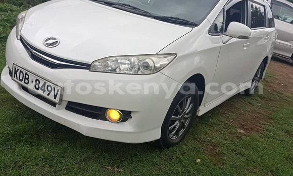 Oofamaa Toyota Wish White Makiinaa iti Nairobi keessatti Nairobi keessatti Oofamaa Toyota Wish White Makiinaa iti Nairobi keessatti Nairobi keessatti