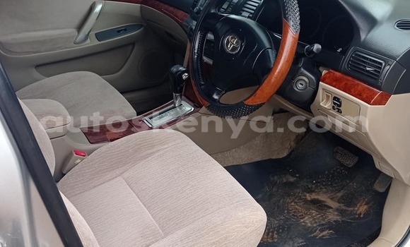 Oofamaa Toyota Premio Silver Makiinaa iti Nairobi keessatti Nairobi keessatti Oofamaa Toyota Premio Silver Makiinaa iti Nairobi keessatti Nairobi keessatti