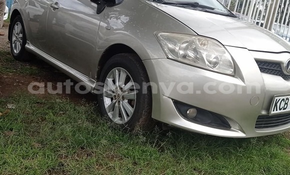 Oofamaa Toyota Auris Silver Makiinaa iti Nairobi keessatti Nairobi keessatti Oofamaa Toyota Auris Silver Makiinaa iti Nairobi keessatti Nairobi keessatti