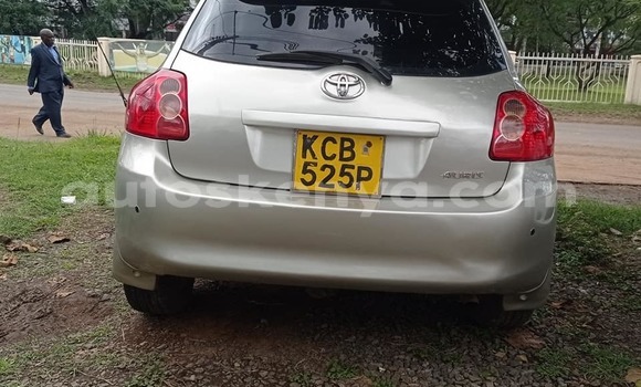 Oofamaa Toyota Auris Silver Makiinaa iti Nairobi keessatti Nairobi keessatti Oofamaa Toyota Auris Silver Makiinaa iti Nairobi keessatti Nairobi keessatti