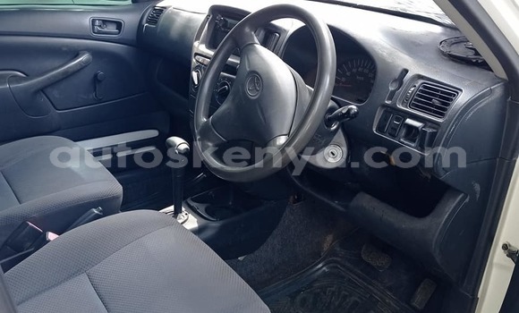 Oofamaa Toyota Probox White Makiinaa iti Nairobi keessatti Nairobi keessatti Oofamaa Toyota Probox White Makiinaa iti Nairobi keessatti Nairobi keessatti