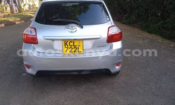 Oofamaa Toyota Auris Silver Makiinaa iti Nairobi keessatti Nairobi keessatti Oofamaa Toyota Auris Silver Makiinaa iti Nairobi keessatti Nairobi keessatti
