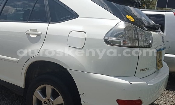 Oofamaa Toyota Harrier White Makiinaa iti Nairobi keessatti Nairobi keessatti Oofamaa Toyota Harrier White Makiinaa iti Nairobi keessatti Nairobi keessatti