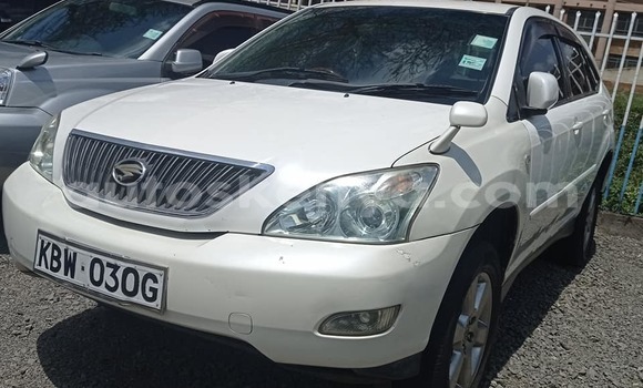 Oofamaa Toyota Harrier White Makiinaa iti Nairobi keessatti Nairobi keessatti Oofamaa Toyota Harrier White Makiinaa iti Nairobi keessatti Nairobi keessatti