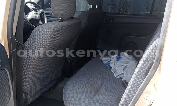 Oofamaa Toyota Succeed Brown Makiinaa iti Nairobi keessatti Nairobi keessatti Oofamaa Toyota Succeed Brown Makiinaa iti Nairobi keessatti Nairobi keessatti