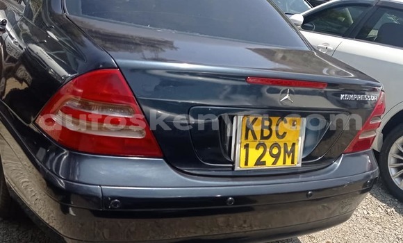 Oofamaa Mercedes‒Benz C–Class Blue Makiinaa iti Nairobi keessatti Nairobi keessatti Oofamaa Mercedes‒Benz C–Class Blue Makiinaa iti Nairobi keessatti Nairobi keessatti