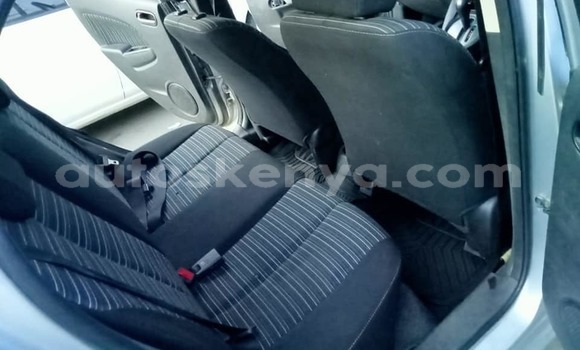 Oofamaa Mazda Demio Silver Makiinaa iti Nairobi keessatti Nairobi keessatti Oofamaa Mazda Demio Silver Makiinaa iti Nairobi keessatti Nairobi keessatti