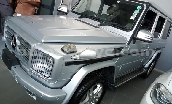 Nunua Ilio tumika Mercedes‒Benz G-klasse Fedha Gari ndani ya Mombasa nchini Kenya ya Pwani Nunua Ilio tumika Mercedes‒Benz G-klasse Fedha Gari ndani ya Mombasa nchini Kenya ya Pwani