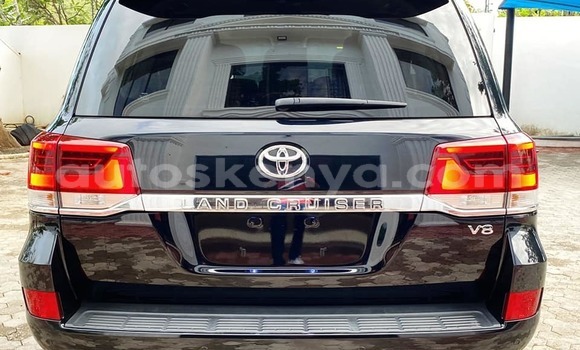 Nunua Ilio tumika Toyota Land Cruiser Nyeusi Gari ndani ya Mombasa nchini Kenya ya Pwani Nunua Ilio tumika Toyota Land Cruiser Nyeusi Gari ndani ya Mombasa nchini Kenya ya Pwani