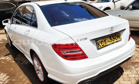 Nunua Ilio tumika Mercedes‒Benz C–Class Nyeupe Gari ndani ya Nairobi nchini Nairobi Nunua Ilio tumika Mercedes‒Benz C–Class Nyeupe Gari ndani ya Nairobi nchini Nairobi