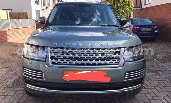Nunua Ilio tumika Land Rover Range Rover Vogue Kijani Gari ndani ya Mombasa nchini Kenya ya Pwani Nunua Ilio tumika Land Rover Range Rover Vogue Kijani Gari ndani ya Mombasa nchini Kenya ya Pwani