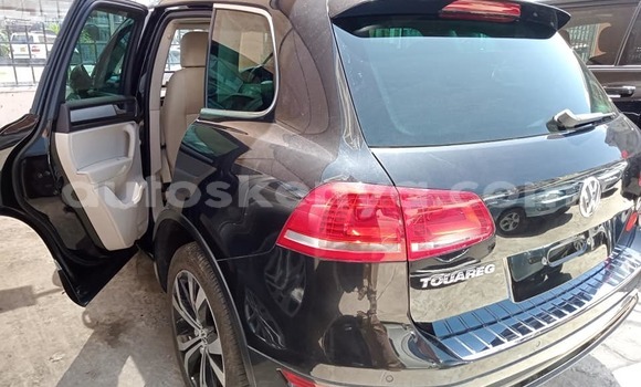 Nunua Ilio tumika Volkswagen Touareg Nyeupe Gari ndani ya Mombasa nchini Kenya ya Pwani Nunua Ilio tumika Volkswagen Touareg Nyeupe Gari ndani ya Mombasa nchini Kenya ya Pwani