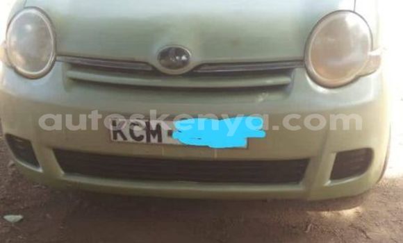 Buy Used Toyota Sienta Green Car in Nyeri in Central Kenya