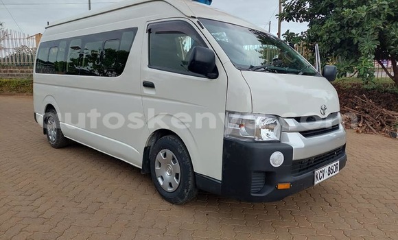 Buy Used Toyota Hiace White Car in Kiambu in Central Kenya Buy Used Toyota Hiace White Car in Kiambu in Central Kenya